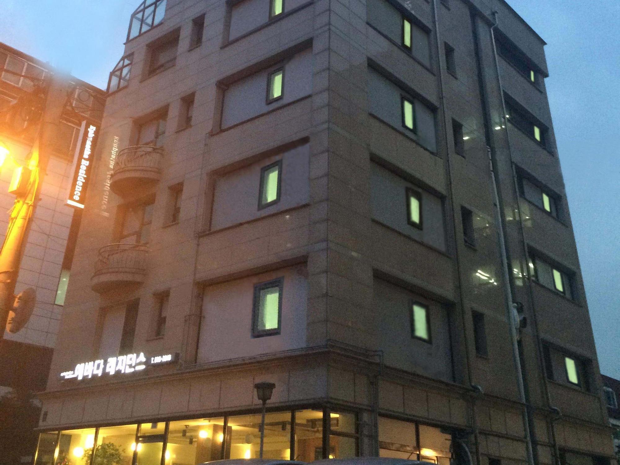 E * Seul